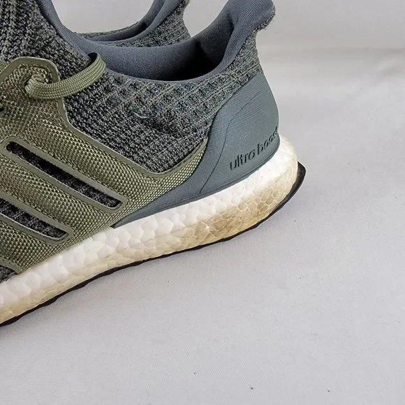 Adidas UltraBoost 4.0 Legend Ivy Olive Green Size 7.5 Sneakers DB2833